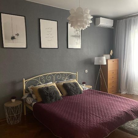 Apartment For A Pleasant Stay Одеса Екстер'єр фото